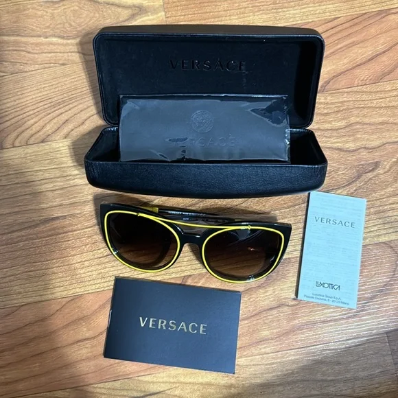 Versace Sunglasses VE4336 56MM female Plastic Versace Sunglasses Women Ve 4336 Black 525587 Ve4336 56mm  main image 2